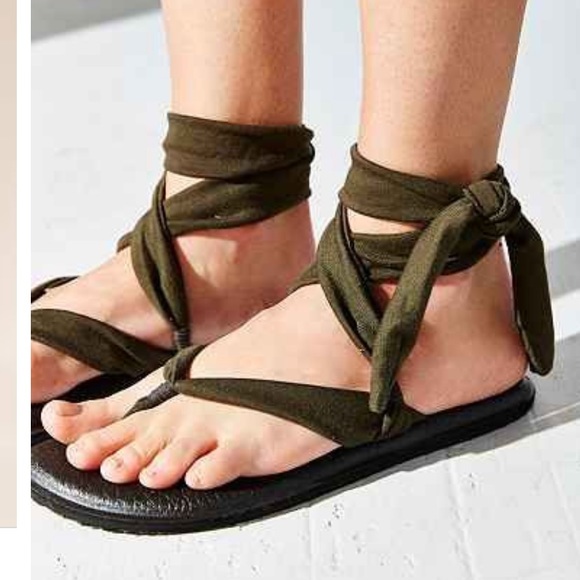 merrell gym shoes